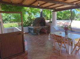A casa Di Fabrizio Appartamento Il Forno，位于菲利库迪岛的酒店