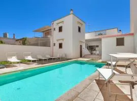 Villa Ketty by BarbarHouse