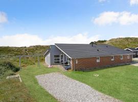 Holiday Home Sortebærdalen Ringkøbing X，位于森讷维的酒店