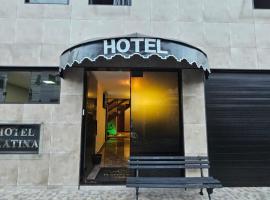 Hotel Platina，位于尤西德福拉的酒店