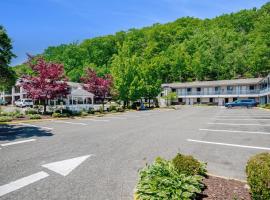 Americas Best Value Inn Torrington, CT，位于Torrington的酒店