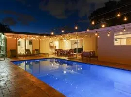 3BR HEATED POOL CLOSE TO BEACH