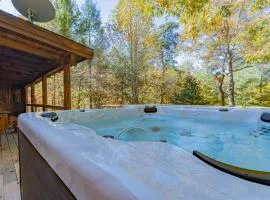 Buck Board Lodge w/ Hot Tub, Fire Pit & Game Room!