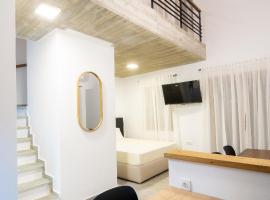 ΕΠΟΣ hotel，位于桑加拉达的酒店