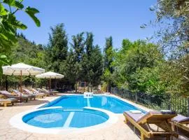 Apanema Mindfulness Villas Resort with Fast WiFi, Pool, Sauna, Massage