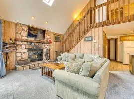 Fire Pit and Games! Secluded Chalet 30 Mi to Montage