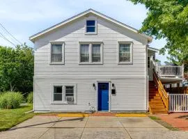 Walk to Beach: Somers Point Apartment!