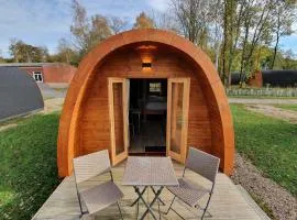 10 Premium Camping Pod "Südfall"