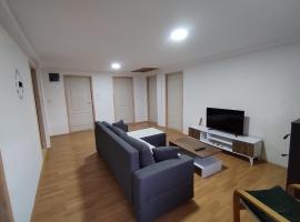 Apartman Dunav Plus deveti oktobar 22，位于下米拉诺瓦茨的酒店