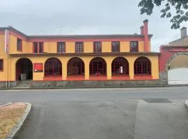 杜切瓦尔布兰科酒店