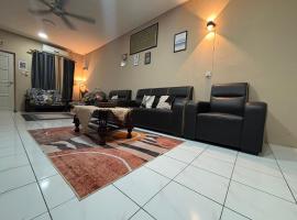 Citadil Homestay，位于米里的酒店