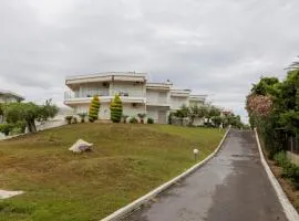 Serenity Maisonette by the sea