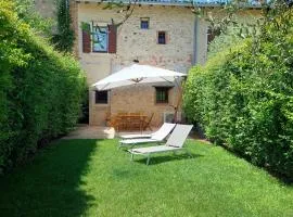 COUNTRYHOUSE NOCINO - Regarda Travel