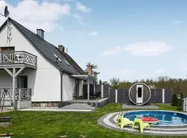 Nice Home In Gniewino With Kitchen