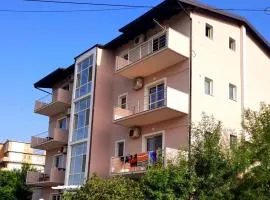 Apartments Alavana