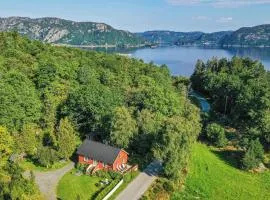 Beautiful Home In Farsund With Kitchen