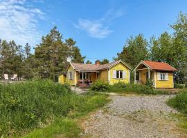 4 Bedroom Pet Friendly Home In Gräddö，位于Gräddö的酒店