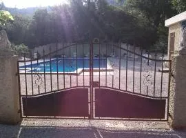 Linda Gorges du Caramy