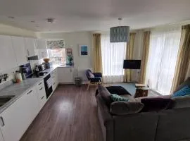Number 10 Stunning Apartment, Fantastic Location!