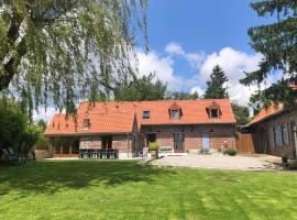 Au coin du loup，位于Saint-Jans-Cappel的酒店