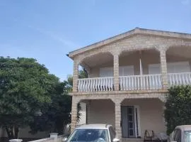 Apartman Vir