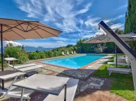 Lovely Home In Santo Stefano With Wifi