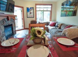 Deluxe Solitude Mountain Ski in-out 2bd-2ba Condo，位于索利图德的酒店