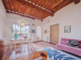 Casa Aida Luxury Apartment in the Heart of Lucca，位于卢卡的酒店