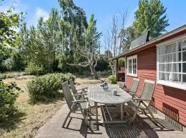 Nice Home In Græsted With Kitchen