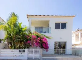 Hubstay - Etherium Villa Pernera, Protaras