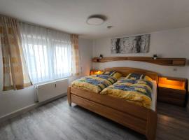 FeWo Antweiler Unterdorf，位于梅谢尼希的酒店