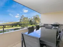 Magnificent Views - Mariners Mark 3