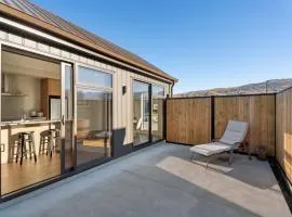 Magnum Escape - Cromwell Holiday Home