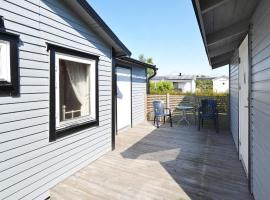 10 person holiday home in Skummeslövsstrand，位于Skummeslövsstrand的酒店