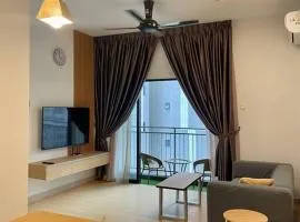 Muji Home YouthCity Nilai DAMIA HOMESTAY