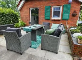 Kleines Ferienhaus Luettje Backhuus 35516