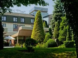 Booking Hotel Crown Piast & Spa