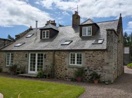 Cumledge Yew Trees Cottage，位于Duns的酒店