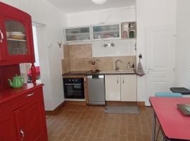 Les Ondines，位于圣马迪拉莫的自助式住宿