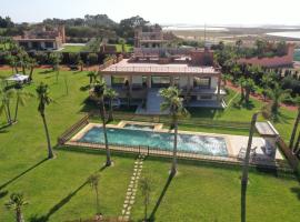 Superbe Villa Éco avec Piscine，位于阿加迪尔的酒店