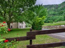 Luéisch Ketschu near Gressoney