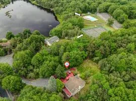 Cozy cottage in the heart of pocono