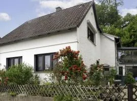 Apartment Am Dohlenberg - Steintisch by Interhome