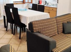 Katy's Home，位于Próti的酒店