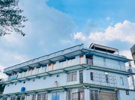 Paradise Vacations Inn，位于Nathia Gali的酒店