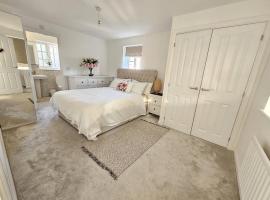 Bicester Kingsmere Accommodation with Ensuite，位于比斯特的酒店