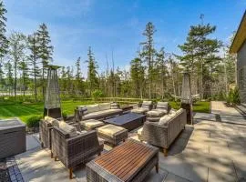 Chic Bellaire Home with Outdoor Kitchen on Clam Lake