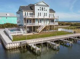 Nautical Pointe