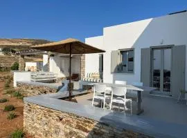 Comfortable apartment with sea view in Antiparos 77 m²