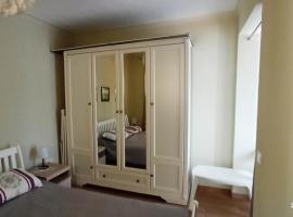Apartmani Isabela sa terasom，位于Zagrađe的酒店